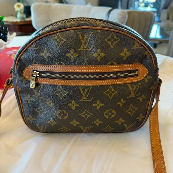 LV MONOGRAM SENLIS - Picture 1 of 15
